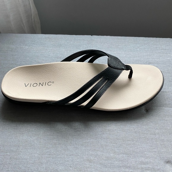 VIONIC Alta Toe Post Sandals - Picture 4 of 4